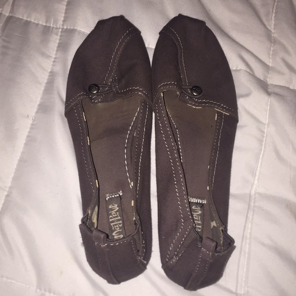 MadLove Canvas Brown Flats size 11